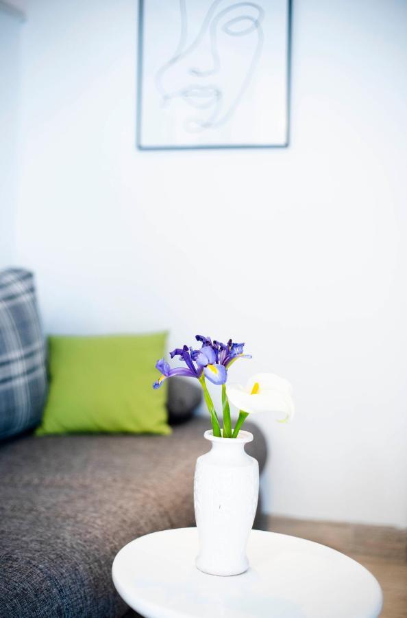 Apartman NONO Splitska Bagian luar foto