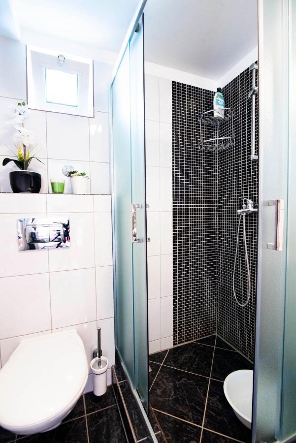 Apartman NONO Splitska Bagian luar foto